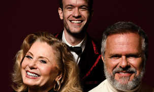 Blog - Programação de abril do Teatro Feevale tem Vera Fischer em comédia romântica, musicais e shows